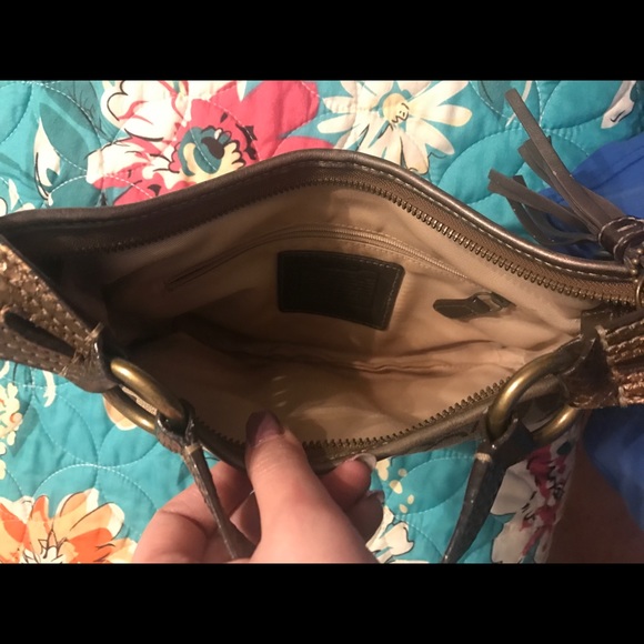 Snake skin strap coach shoulder bag - Picture 4 of 4